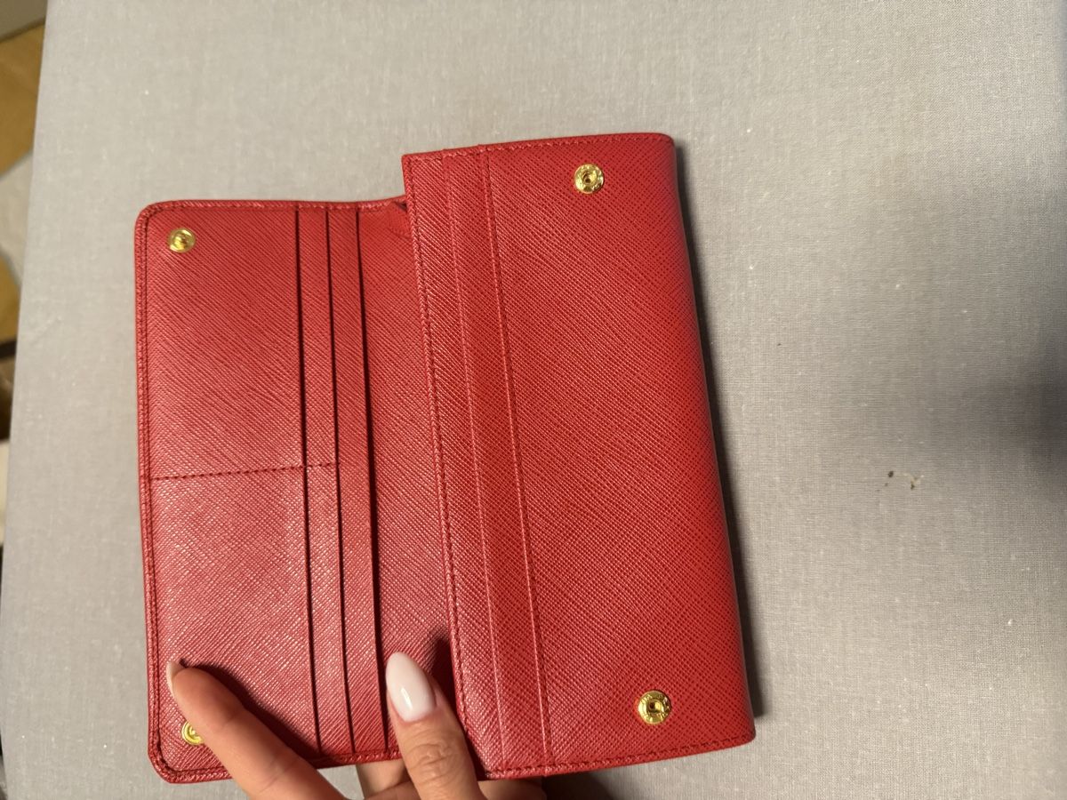 Prada Portamonete: Prada wallet. NEW – Nuovo (secondo la descrizione) da Genève venduto da iri_f78b 4