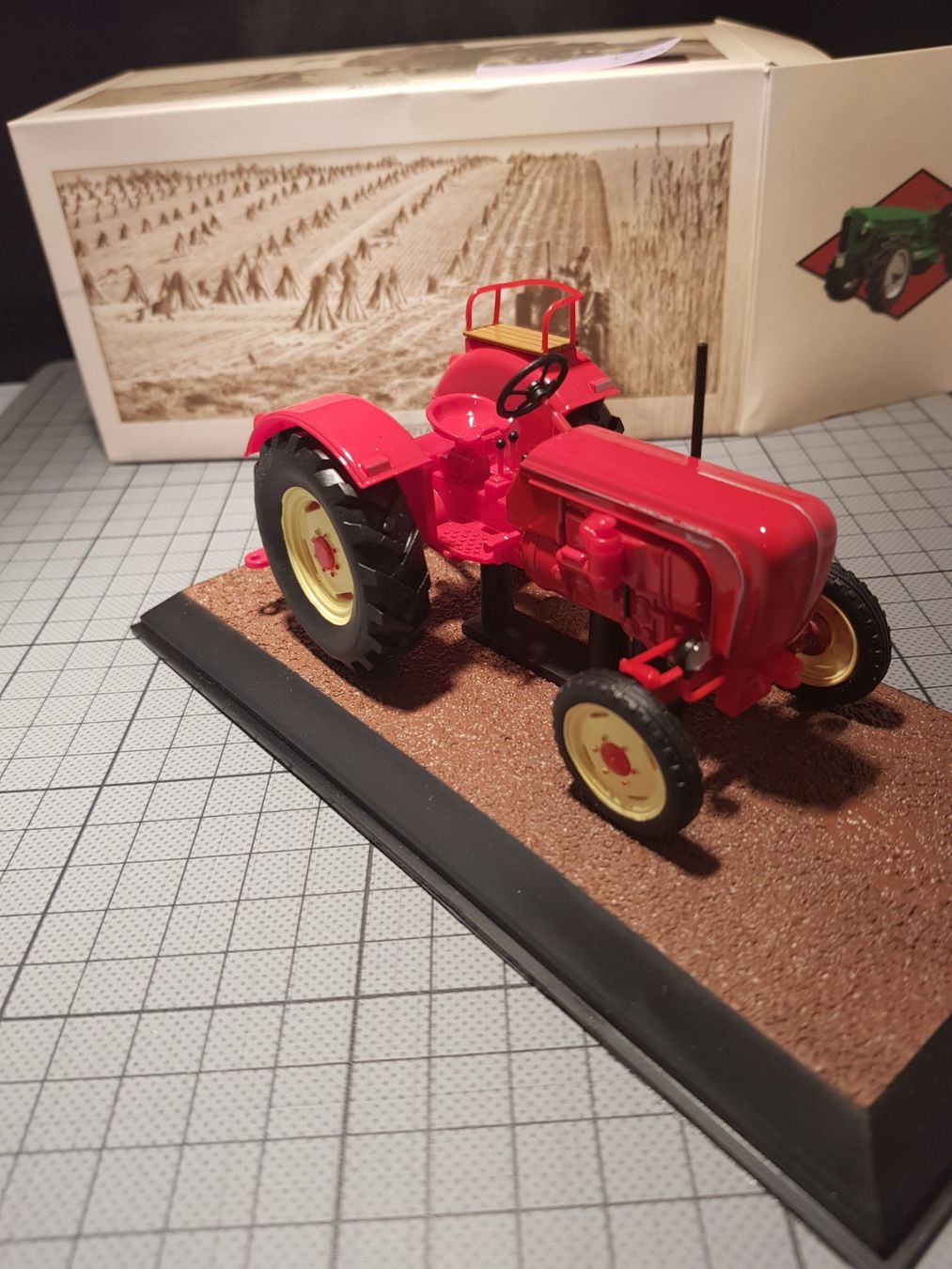 Kit di modellismo & Modellini statici: Porsche Master N419 1962 (tracteur) – Nuovo e nell'imballaggio originale da Chézard-St-Martin venduto da AlPat-Collections 2