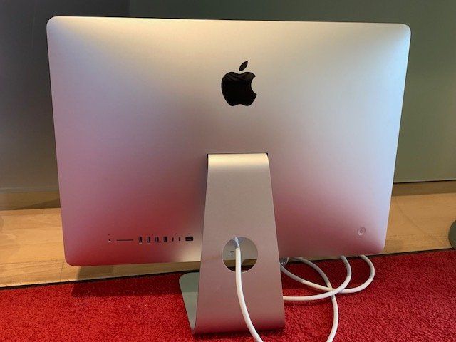 Apple PC: i Mac 2019 21'' 1 TB Top Zustand – Usato da Bülach venduto da cleo1804 2