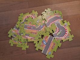 Strassenteppich / Autostrasse
