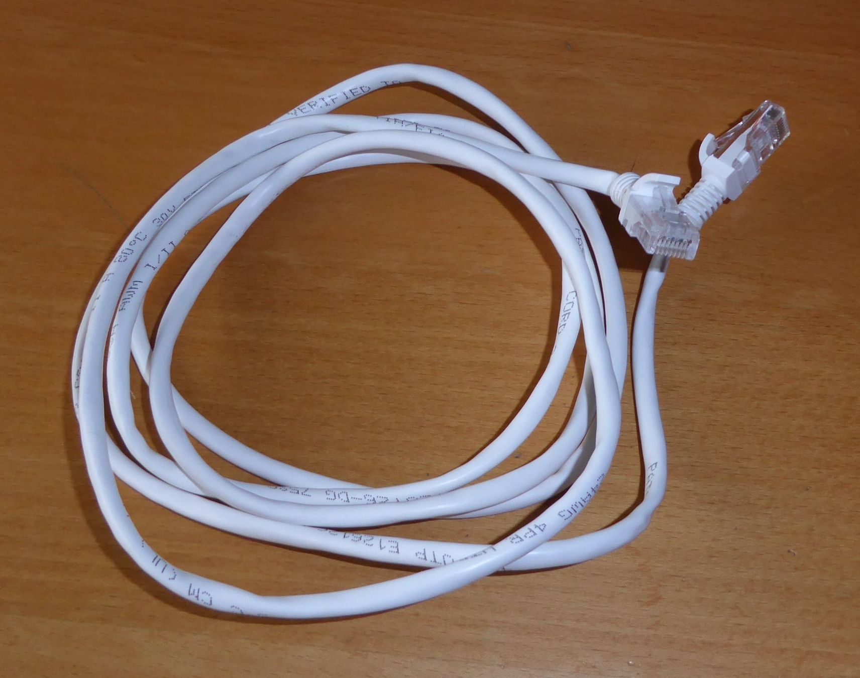 Cavi: LAN Kabel 2 Meter lang – Usato da Spreitenbach venduto da Turbo_1105