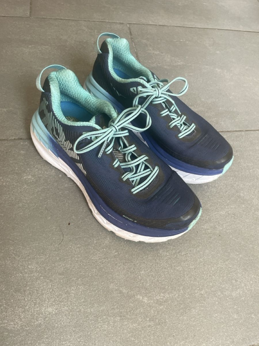 Hoka One One Scarpe da donna: Hoka Schuhe Gr. 38 – Usato da Iseltwald venduto da Waldisch