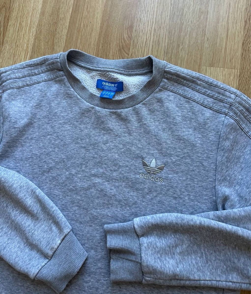 Adidas Pullover & Sweatshirts: Adidas Originals Pullover  – Gebraucht aus Pfäffikon ZH von Nataliia.