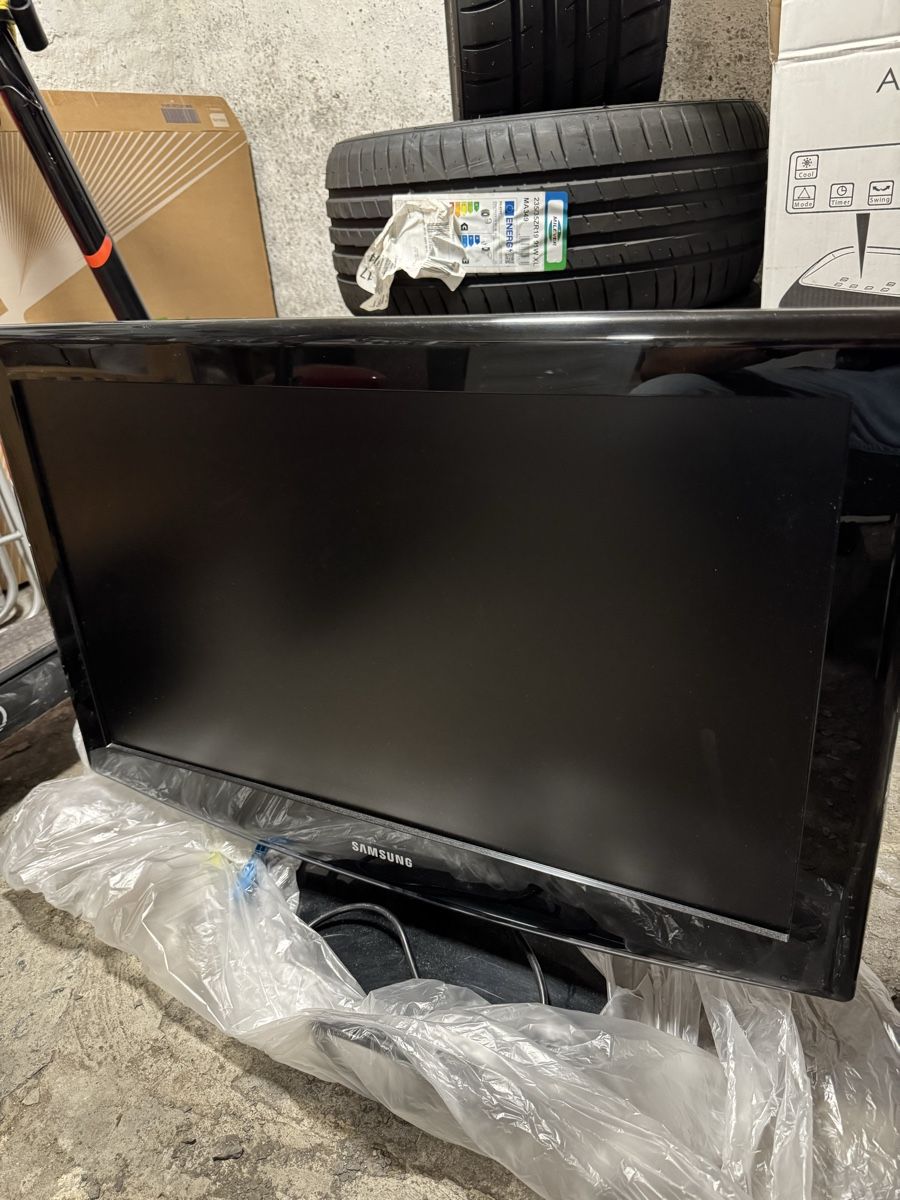 Samsung Televisori: Tv Samsung 32 – Usato da Interlaken venduto da JxS_qws7