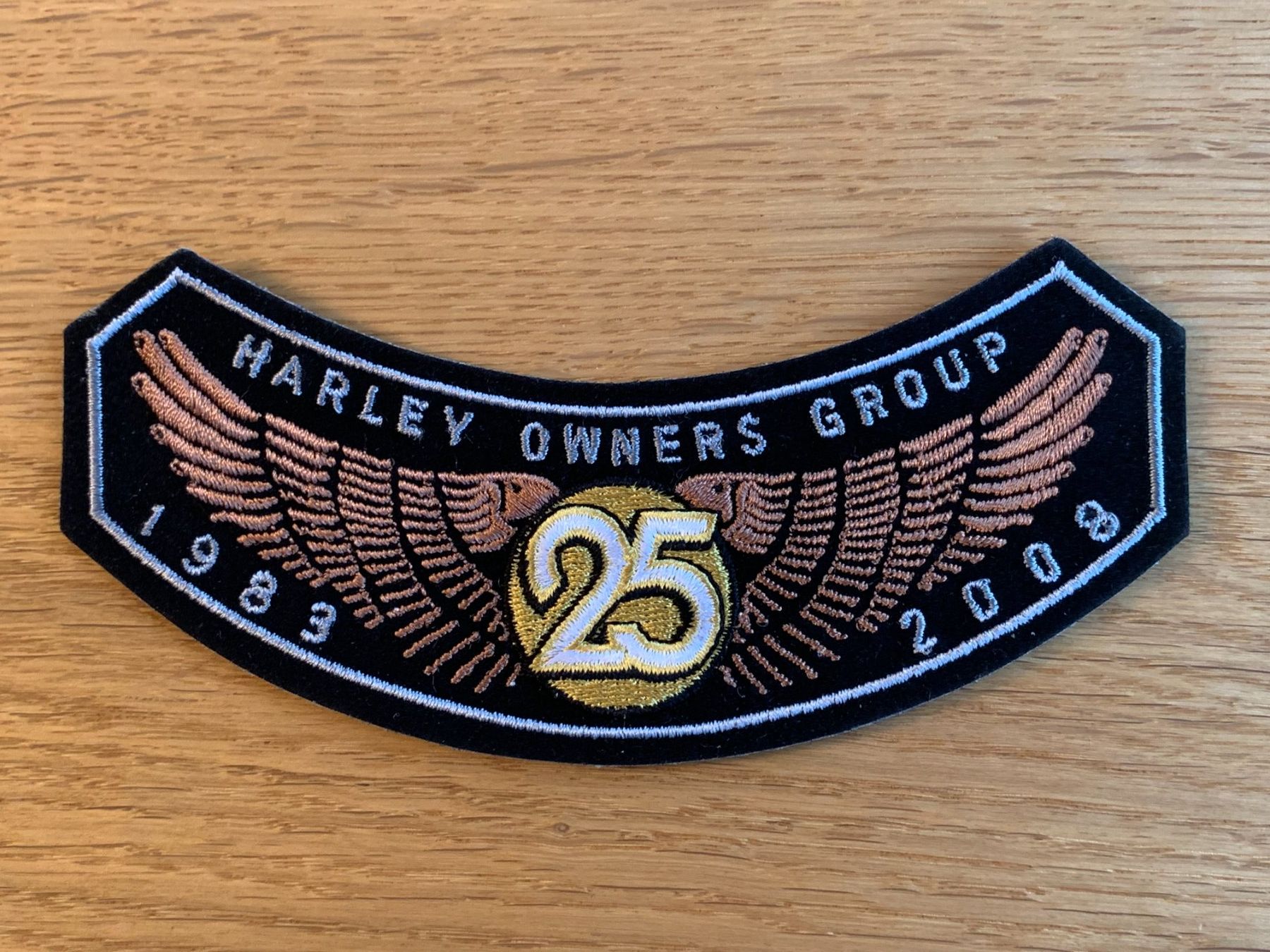 Harley-Davidson Toppe: Harley Owners Group 2008 Patch mit Pin, Top Zustand – Nuovo e nell'imballaggio originale da Sarmenstorf venduto da habasa 1