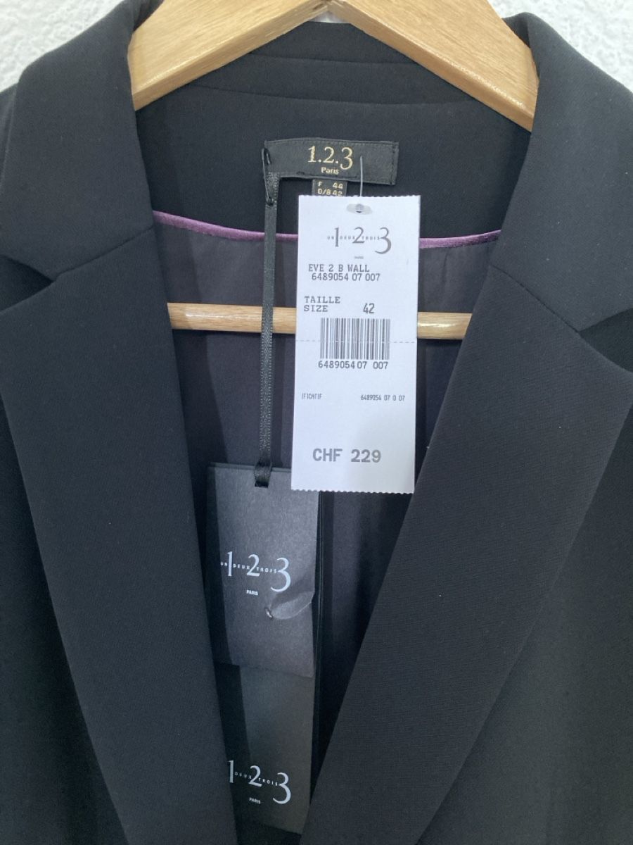 Maison 123 Giacche: Veste blazer noire 123 Paris taille 42 – Nuovo (secondo la descrizione) da St-Maurice venduto da Misslungen 1