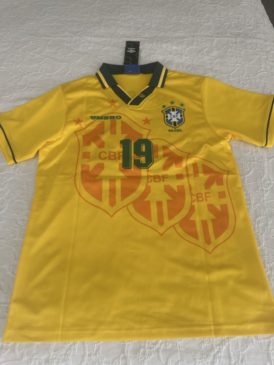 Umbro Leibchen & Hosen: Brazil 1994 Jersey - Ronaldo 19 – Neu und originalverpackt aus Oberrieden von jon_5cl2 1