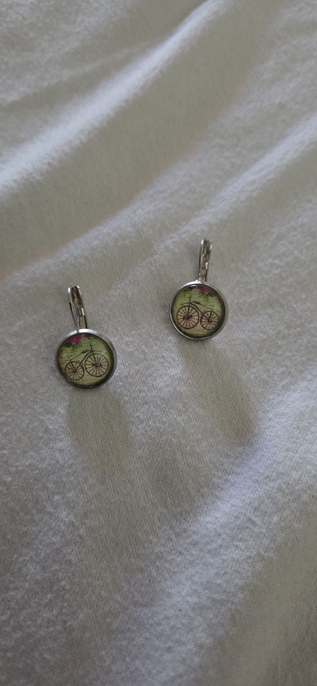 Boucles d'oreille: Ohrringe  – D'occasion à Widen par rachellanz