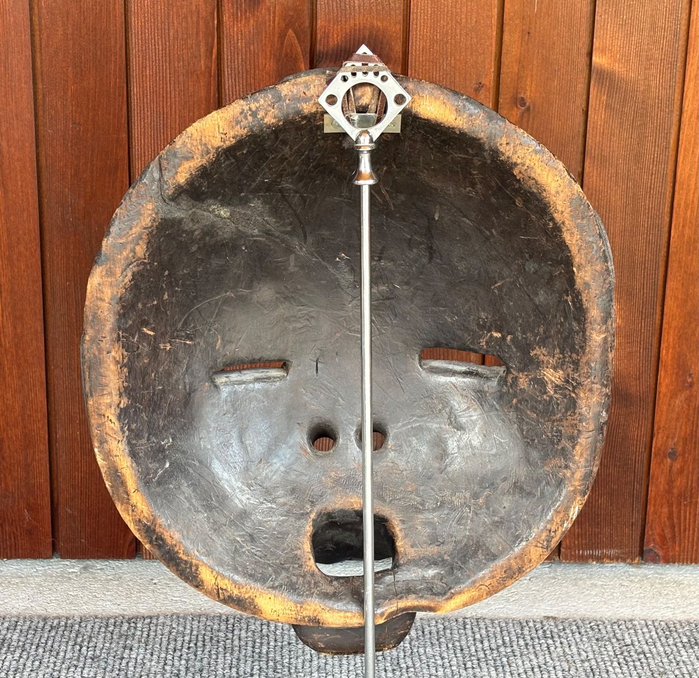 Internationale Kunst: Afrikanische Stammesmaske reich verziert, schönes Dekostück – Gebraucht aus Lüchingen von Eeizo 3
