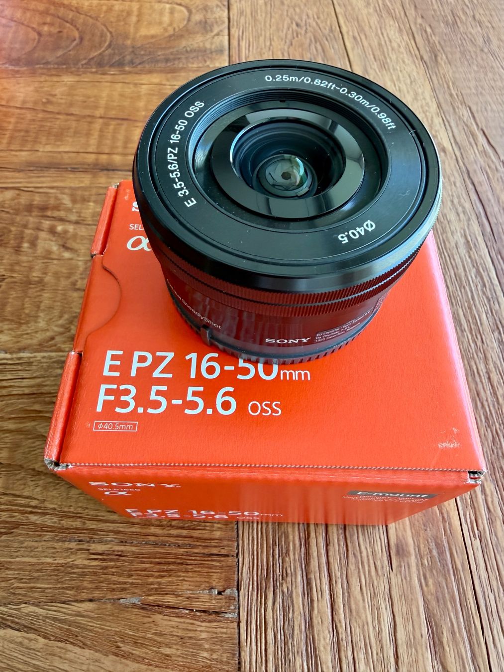 Sony Fotocamera: Sony A6600 Set mit 3 Objektiven, RØDE & Stativ – Usato da Zürich venduto da MJM12 4