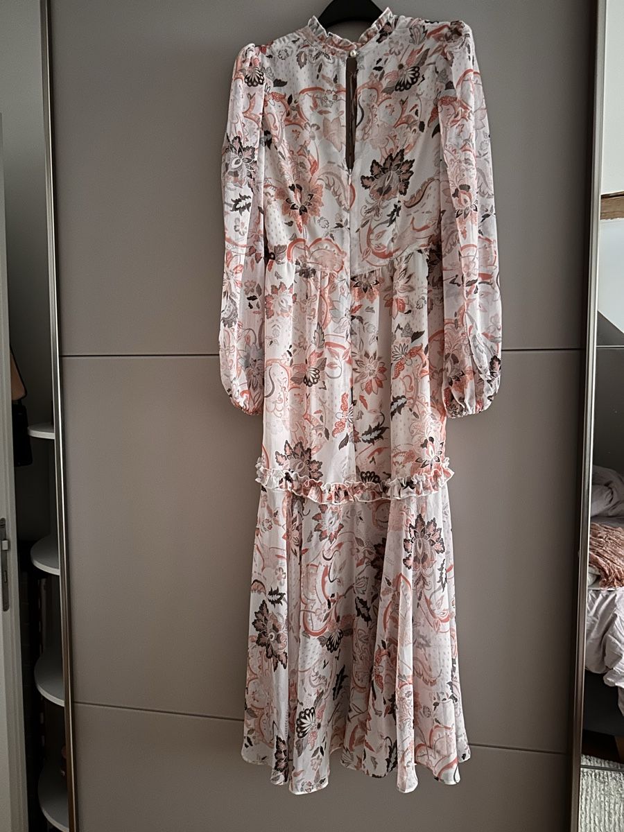 Vestiti: Neues, elegantes Maxikleid mit Blumenmuster, Grösse 34 – Nuovo (secondo la descrizione) da Bern venduto da WiederWert 2