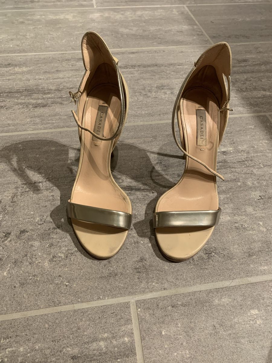 Scarpe da donna: Sandalen, Schuhe Casadei Italy – Usato da Zell LU venduto da AliAli24