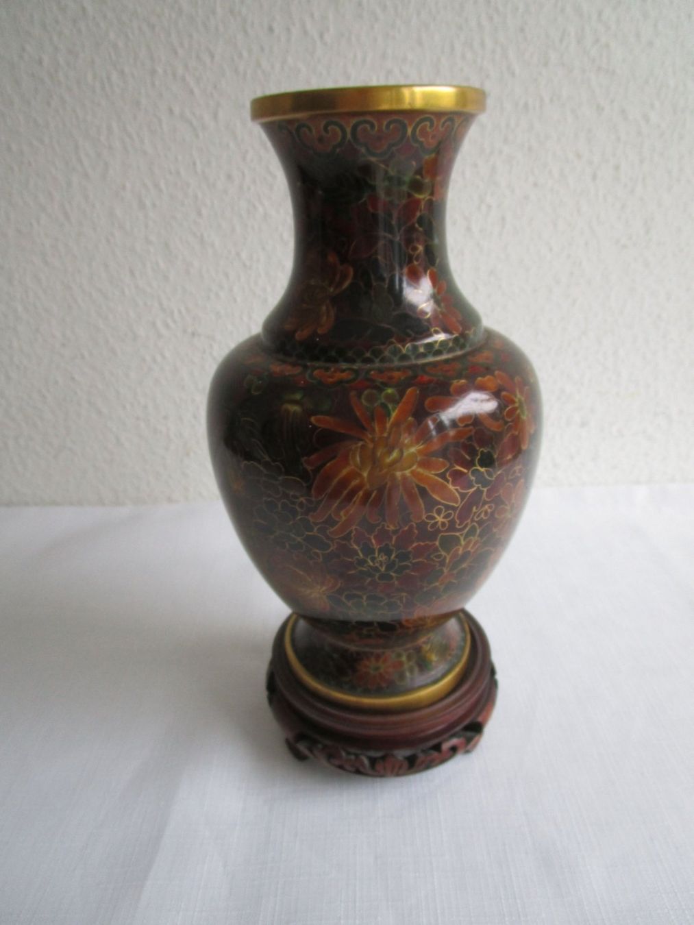 Vasi & Recipienti: Chinesische Cloisonnée Vase mit Sockel – Usato da Binningen venduto da Oldfashion