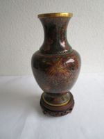 Chinesische Cloisonnée Vase mit Sockel