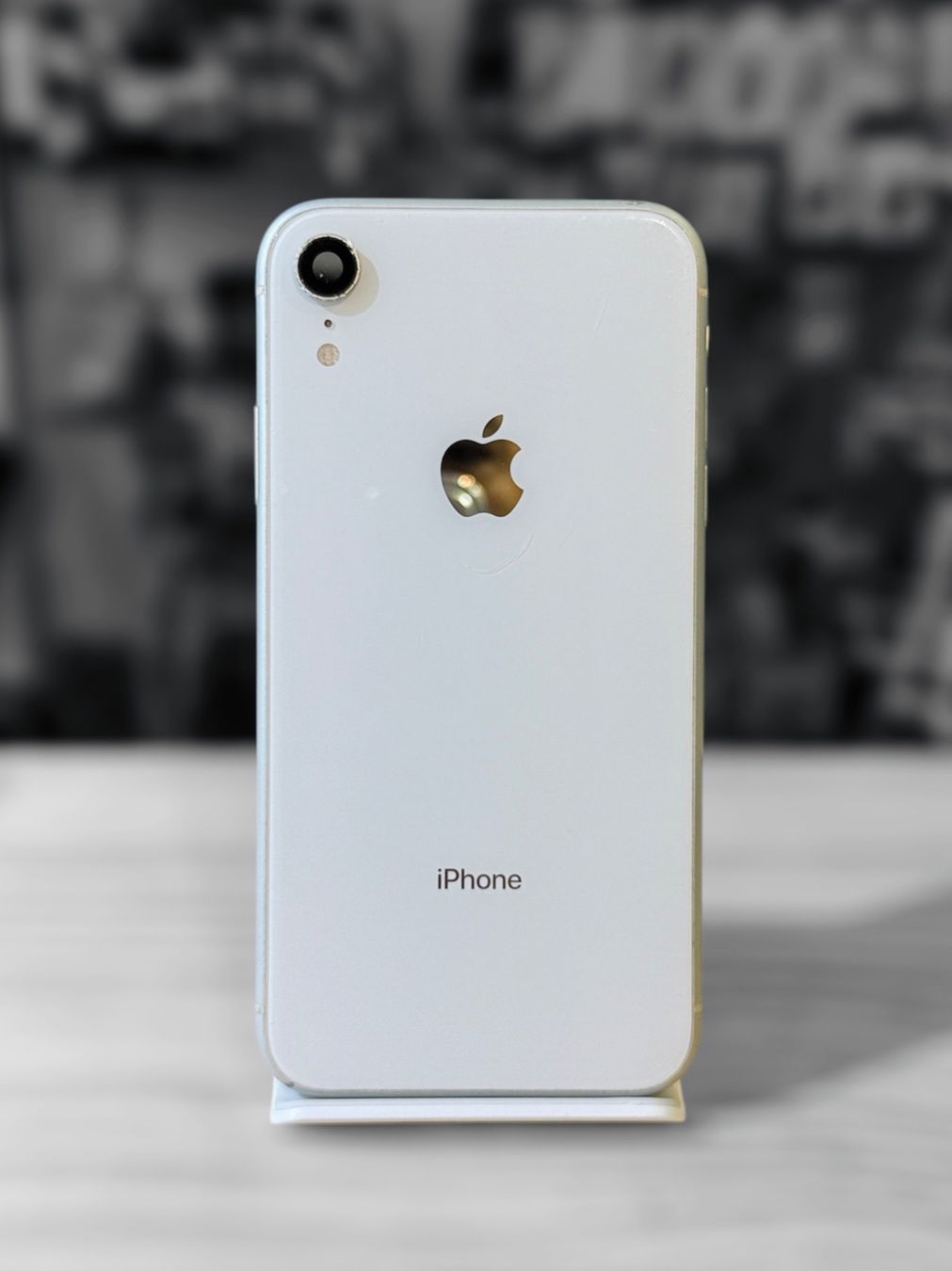 Apple Telefoni cellulari / Smartphones: Châssis complet iPhone XR d'occasion blanc – Usato da Morges venduto da DA-repa 1