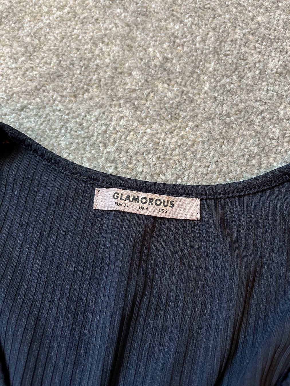 Tops: Top Glamorous Wickelbluse schwarz Gr. 34 – Gebraucht aus Kriessern von loolah 2