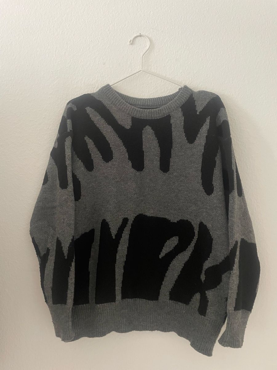 Pullover & Sweatshirts: Grauer Pullover mit Muster – Neu (gemäss Beschreibung) aus Ettingen von ale_q6zz