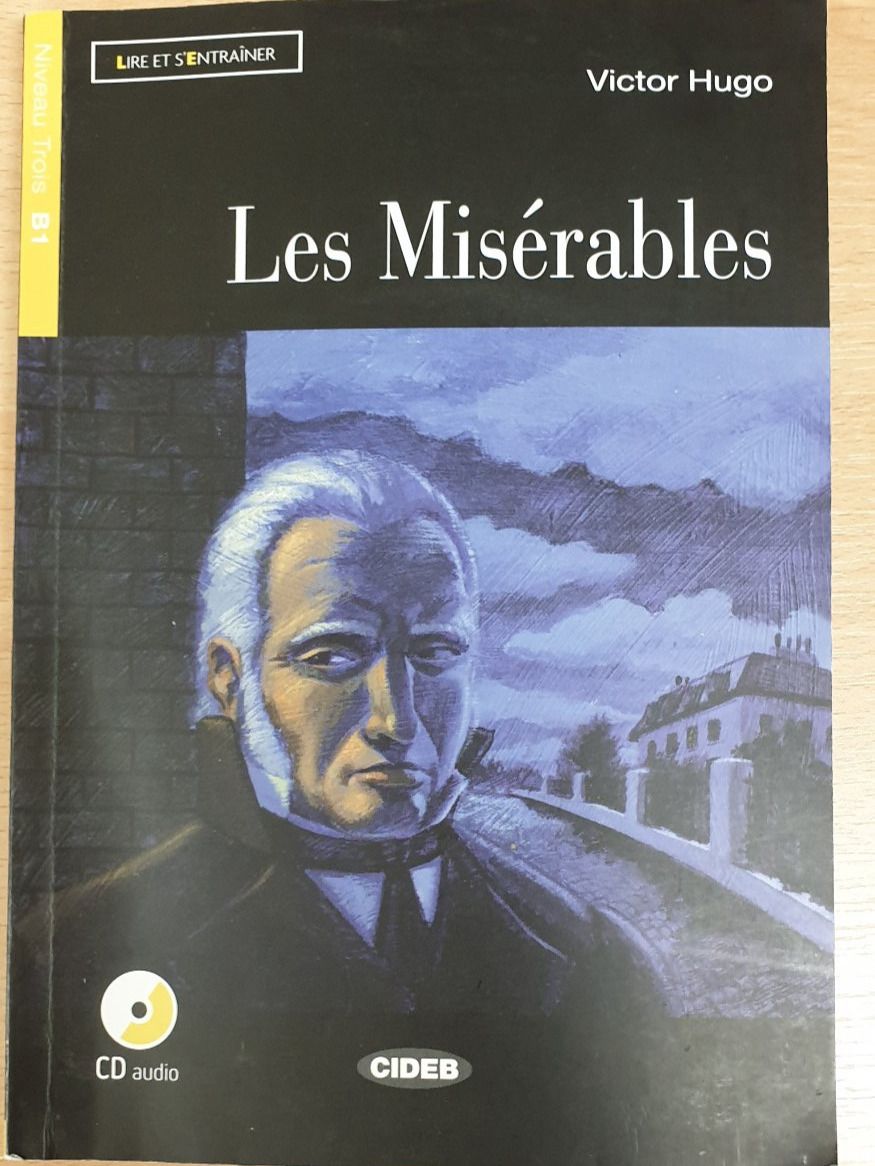 Livres: Les Misérables - Buch mit CD (Französisch) – D'occasion à Volketswil par jul_hwb8