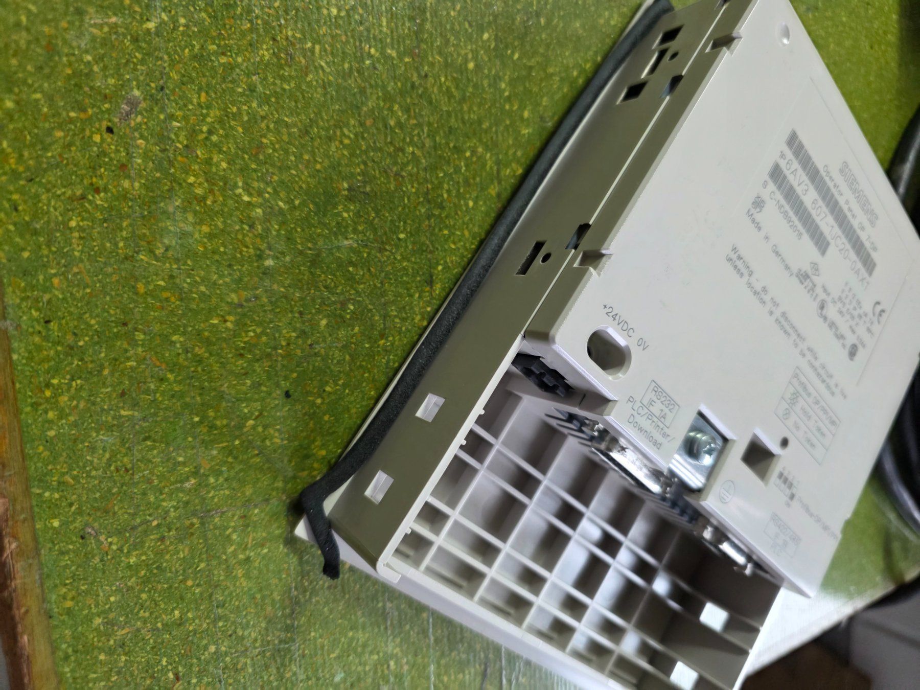 Siemens Componenti elettronici: Siemens OP7-DP Panel Display – Usato da Staufen venduto da Perskin 4
