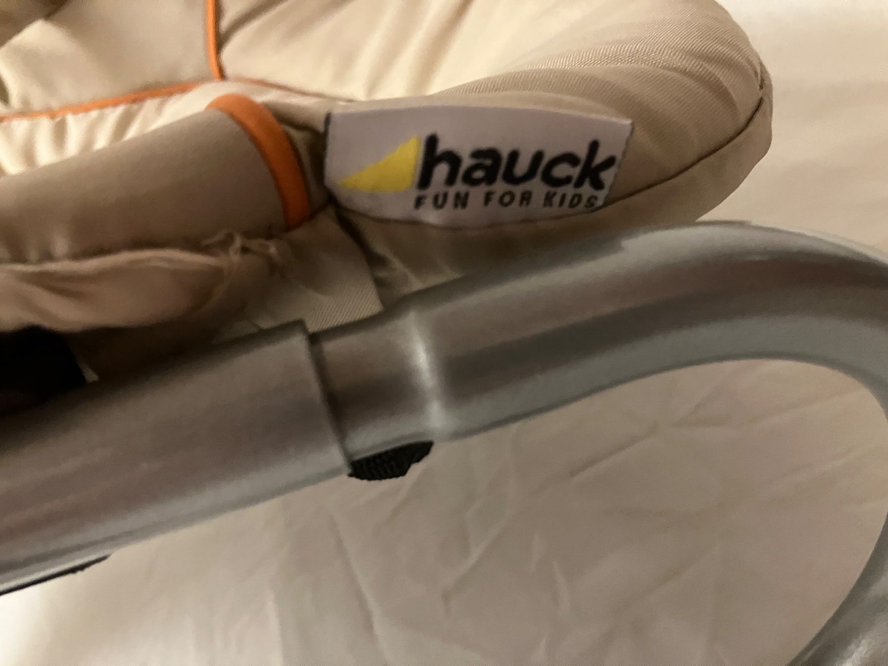 Hauck Sdraiette & Sdraiette a dondolo: Hauck Babywippe mit Spielbogen – Usato da Sirnach venduto da ac__kxd5 4