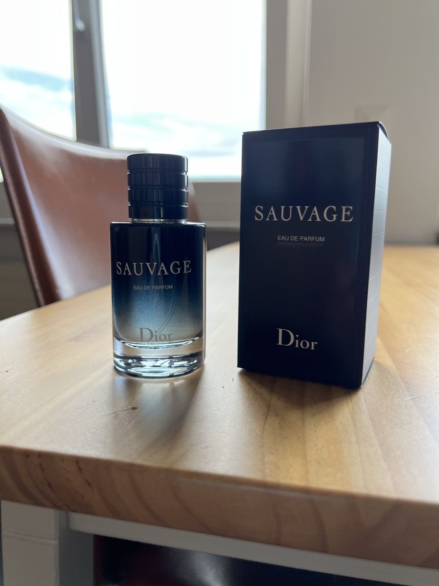 Dior Parfum & Eau de Toilette: Dior Sauvage Eau de Parfum 30ml – Neu (gemäss Beschreibung) aus Kefikon TG von Alex97SDR