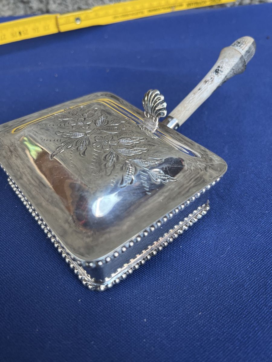 Sucriers: Antike Servierdose 835 er Silber – D'occasion à Brienz BE par hey_z9vg