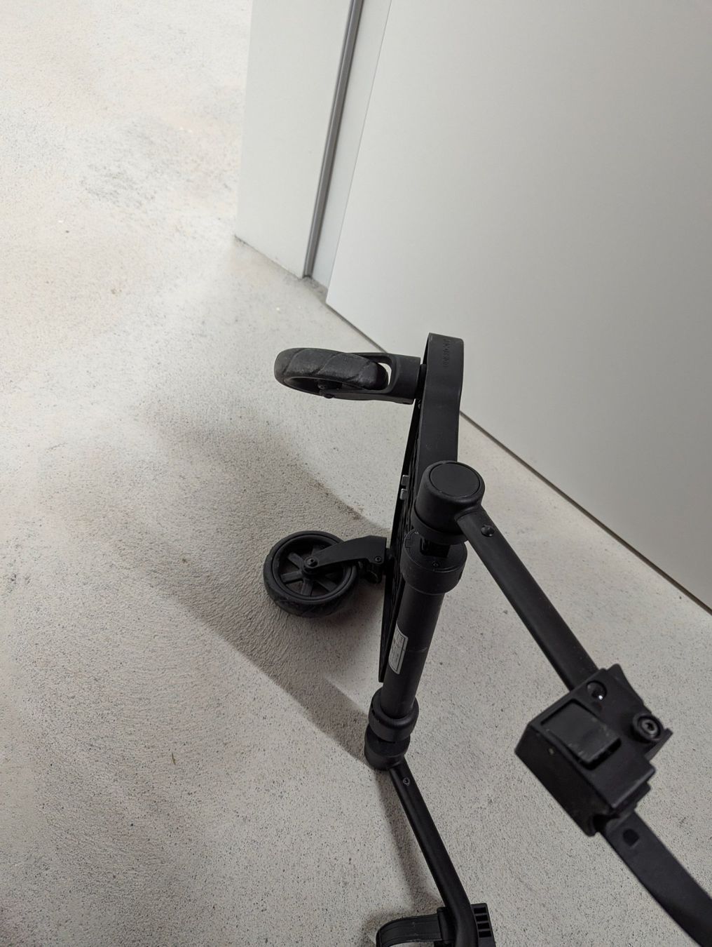 ABC Design Carrozzine: Salsa ABC Design Kinderwagen Komplettset – Usato da Uitikon Waldegg venduto da pet_t6f9 5
