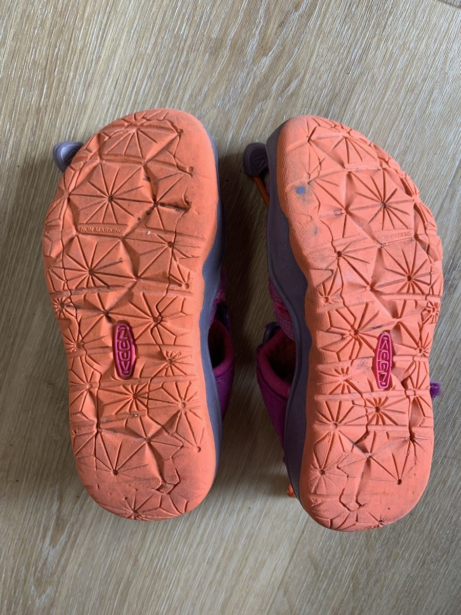 Keen Scarpe per ragazze: Keen Sandalen Gr.24 – Usato da Arch venduto da kathyayani 1