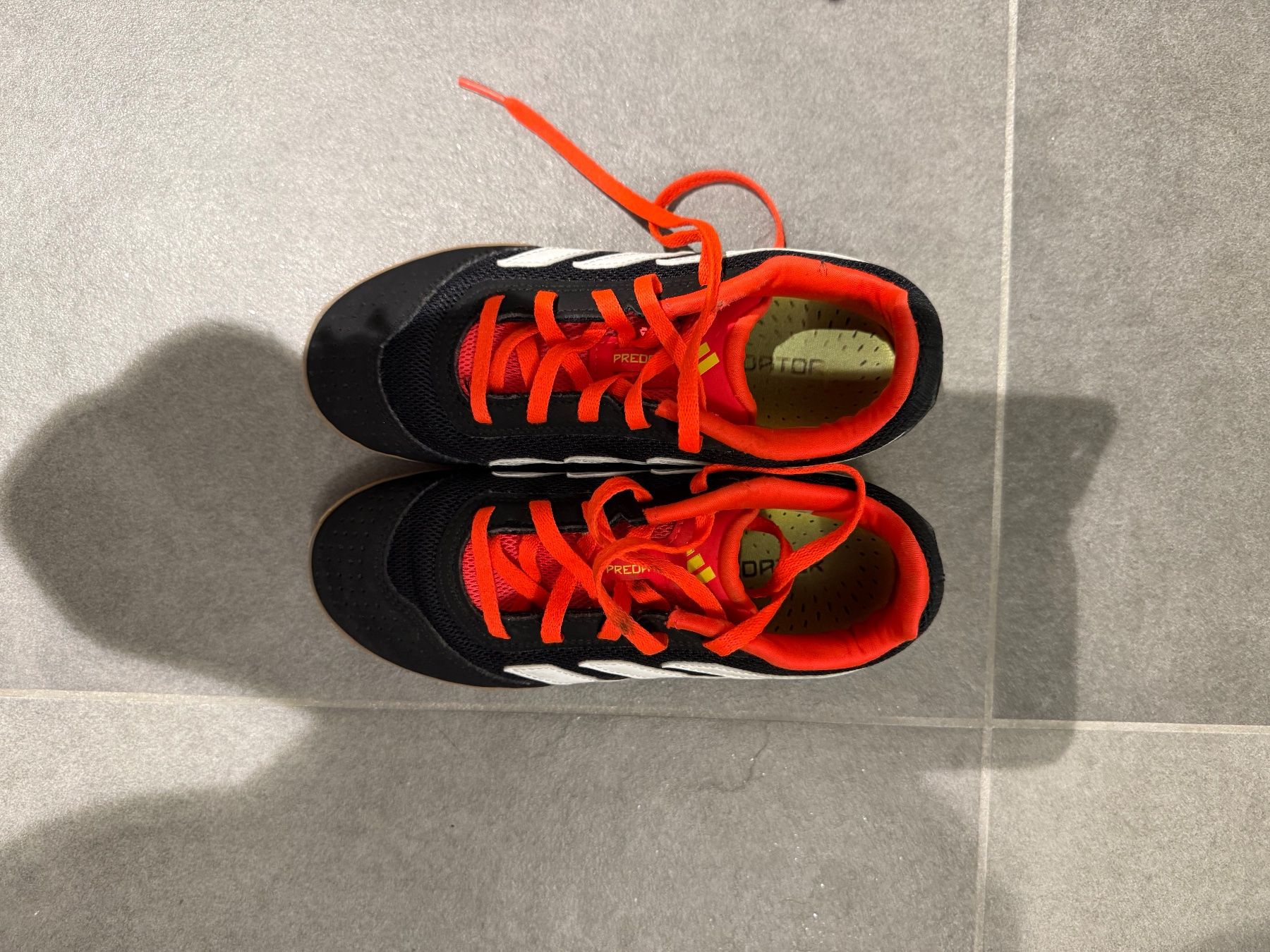 Adidas Scarpe per ragazzi: Adidas Performance Hallenschuhe Kinder – Usato da Thierachern venduto da nicolepulfer 2