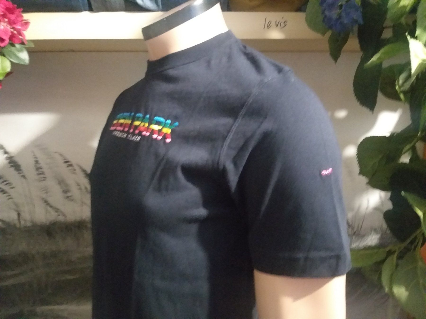 T-shirt: T-Shirt EDEN PARK    Taille / Grosse S – Usato da Cossonay-ville venduto da Super-Price-Quality 3