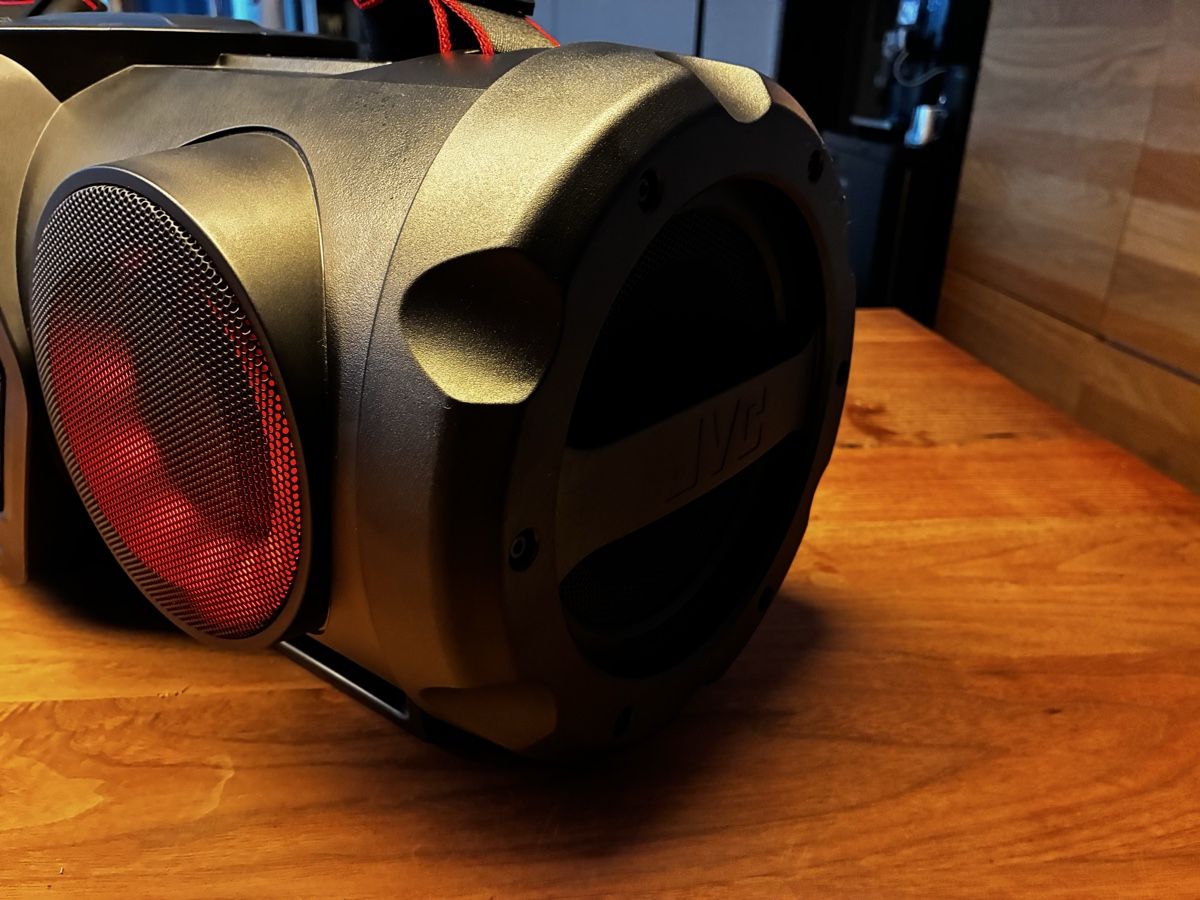 JVC Casse acustiche: JVC RV NB300DAB – Nuovo (secondo la descrizione) da Wangen sz venduto da ms1_k9x8 8