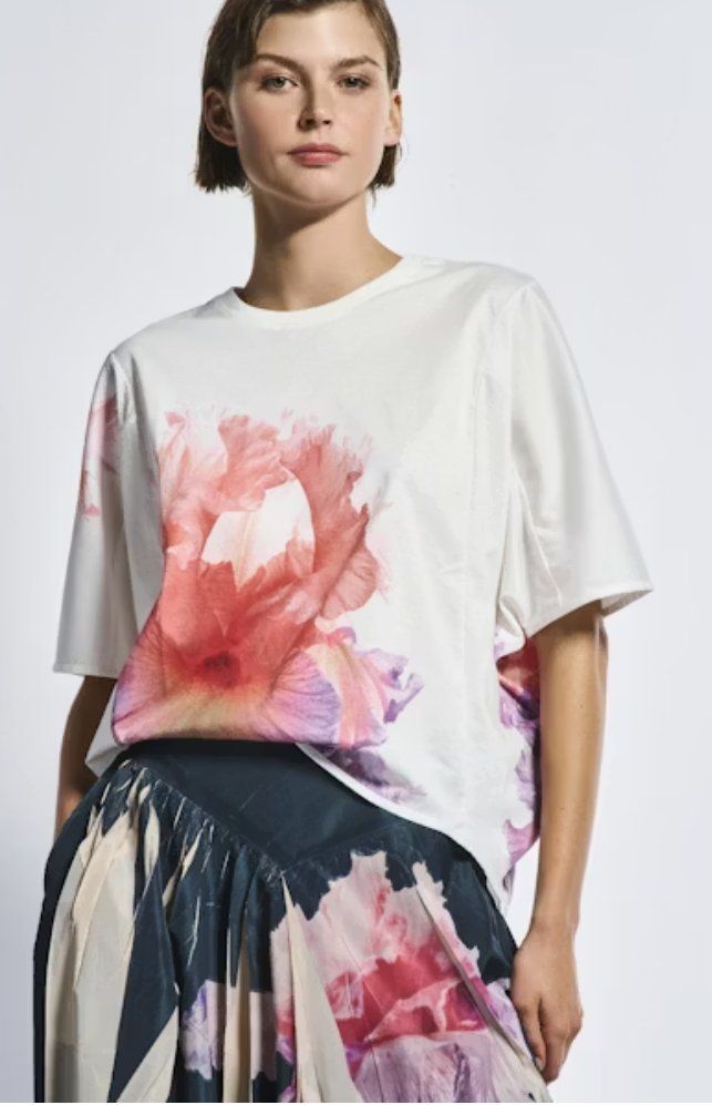 High Gonne: Jupe et t-shirt High, taille 34 – Nuovo (secondo la descrizione) da Vernayaz venduto da Veron1