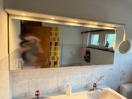 Spiegelschrank mit Beleuchtung für Badezimmer Breite 80cm