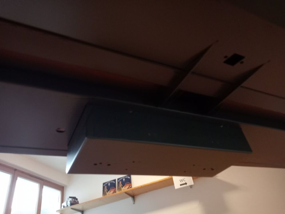 Scrivanie: Pult Schreibtisch Bürotisch Basteltisch – Usato da Rüegsbach venduto da Garwue3418 6