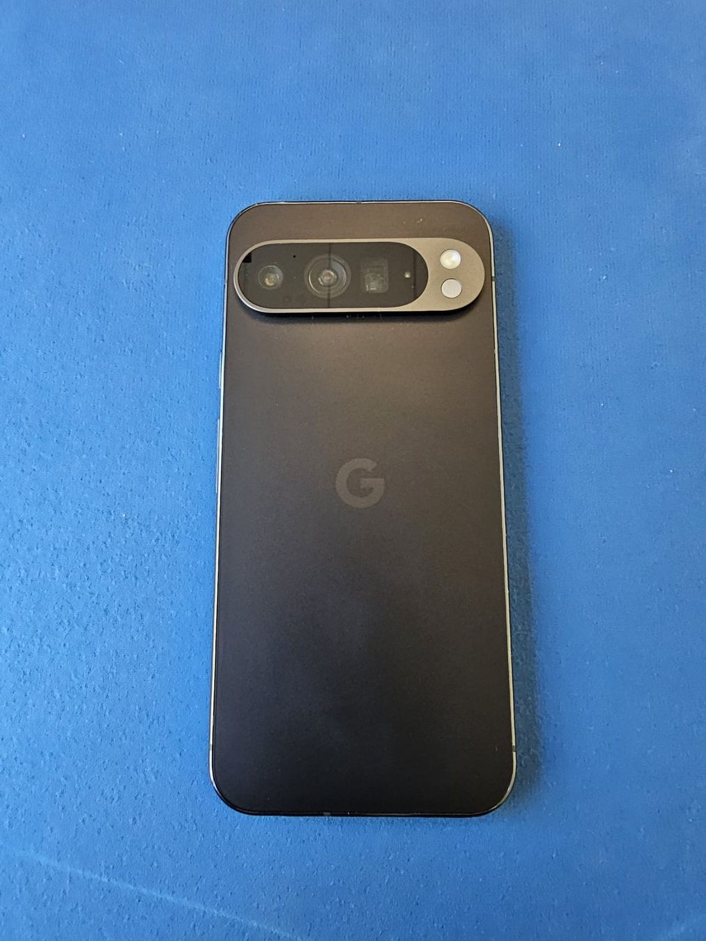 Google Telefoni cellulari / Smartphones: Google Pixel 9 Pro XL – Usato da Davos Platz venduto da bongo007 2