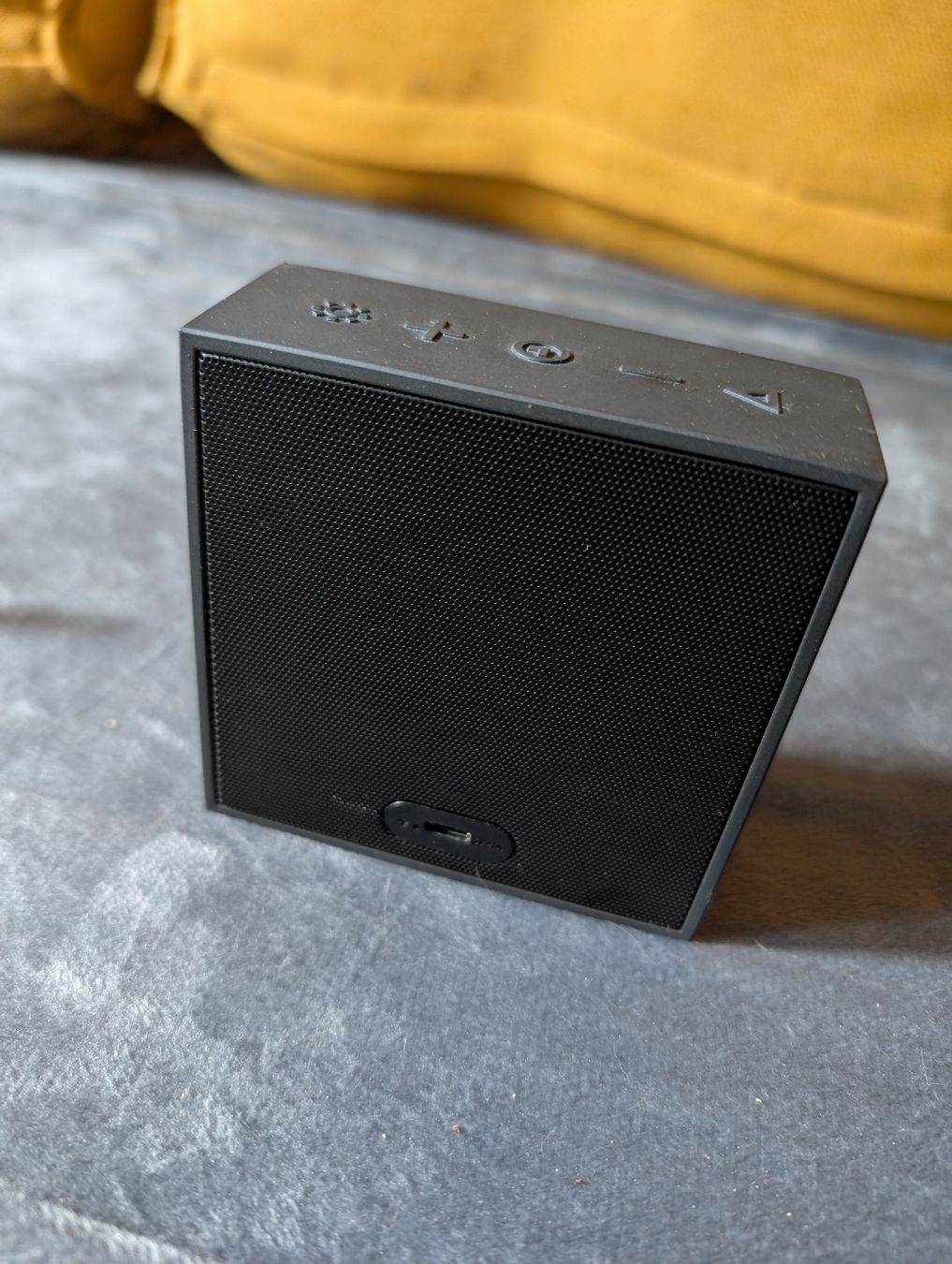 Divoom Lautsprecher: haut-parleur réveil numerique bluetooth timebox evo – Gebraucht aus Sorens von jd.silva 1