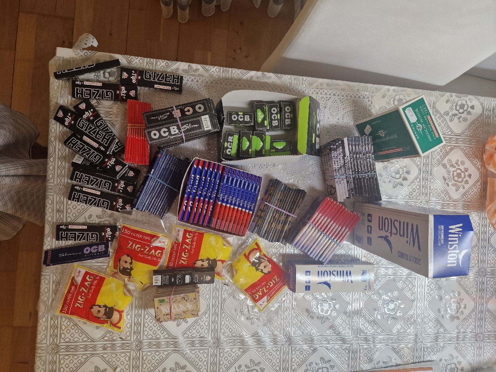 Tabak: Cigarette filters and rolling papers collection – Neu und originalverpackt aus aarau von judn