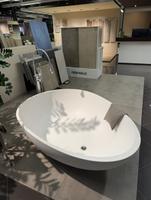 Mastella Vov  Design-Badewanne ( Listenpreis 8’730.-)
