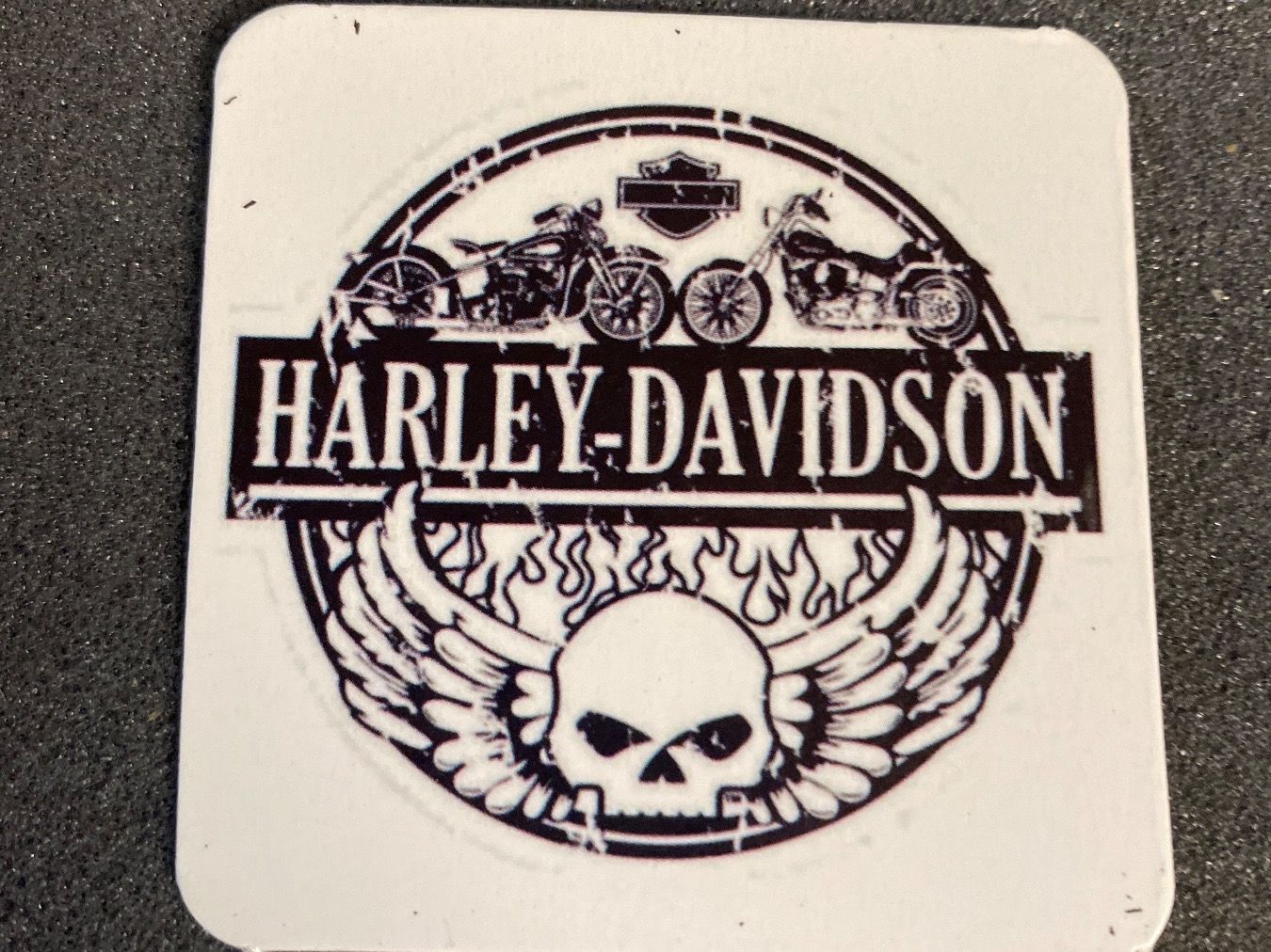 Harley-Davidson Magnete: HARLEY-DAVIDSON -  4 MAGNETS – Gebraucht aus Le Brassus von cinema13
