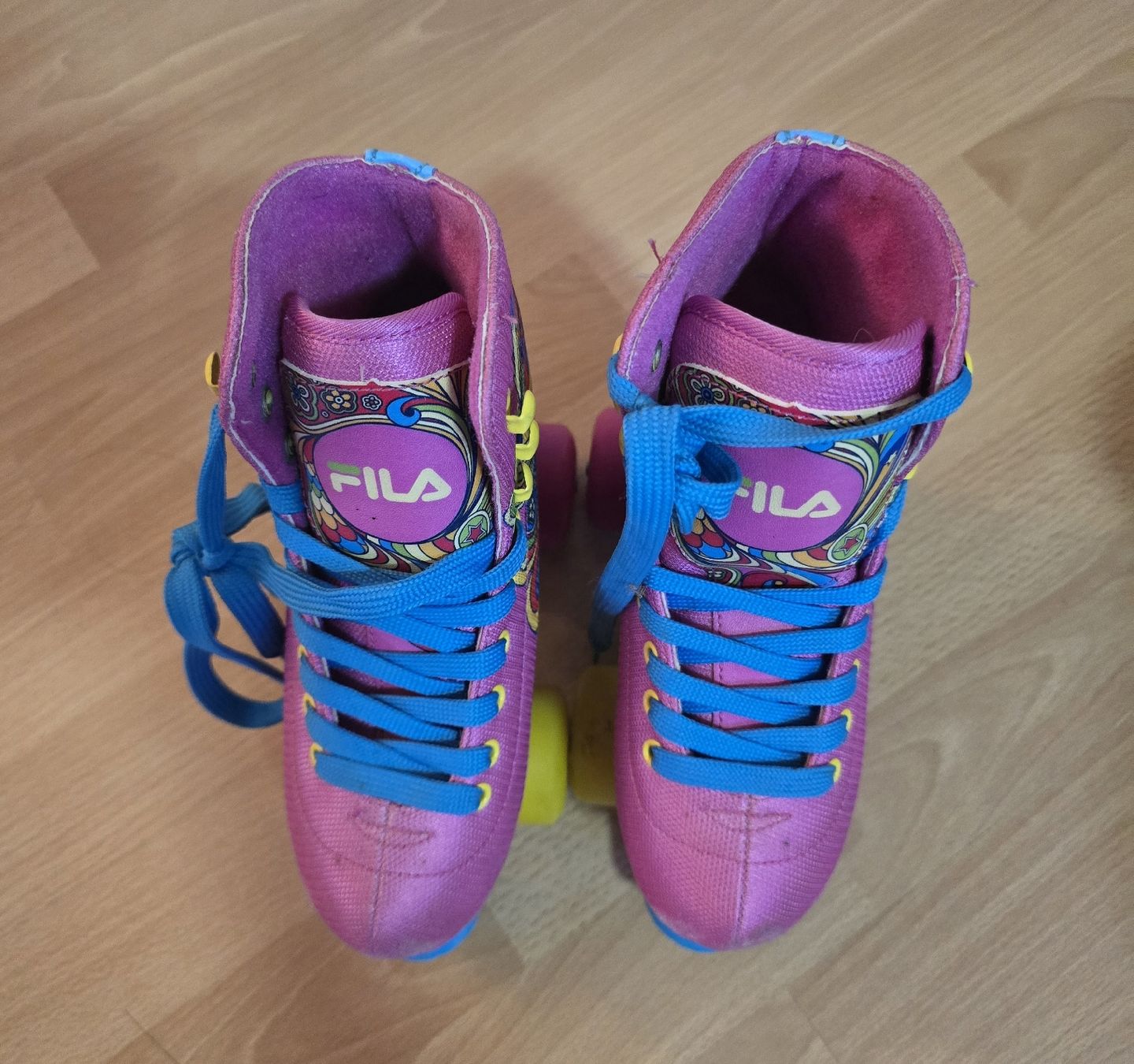 Fila Pattini in linea & Pattini a rotelle: Rollschuhe grösse 32 – Usato da Biberist venduto da Giveme 1