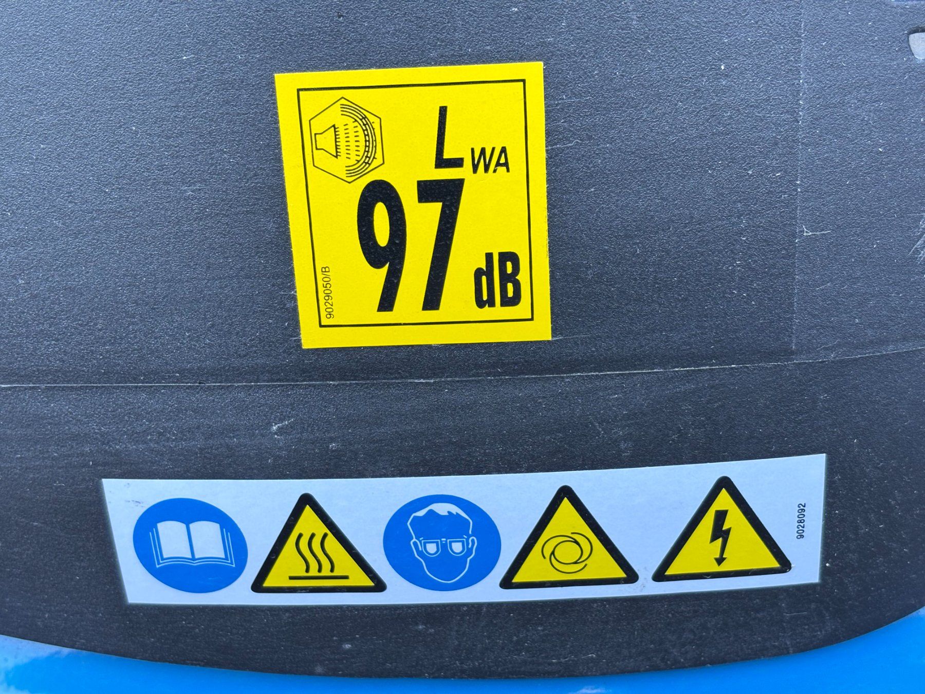 Compressori: Kompressor, funktioniert einwandfrei – Usato da Gränichen venduto da bea_nkz7 8