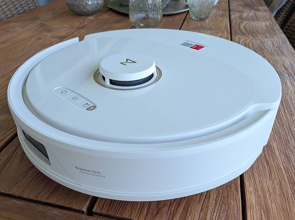 Roborock Aspirapolveri & Accessori: Roborock Q8 Max Staubsaugerroboter mit Zubehör – Usato da Zofingen venduto da Torquenstein