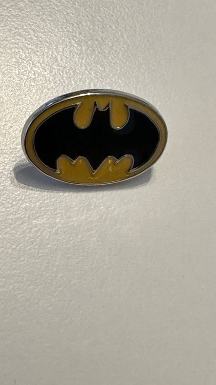 Batman Pin (Gebraucht) in Gutenswil für CHF 4 – mit Lieferung auf ...