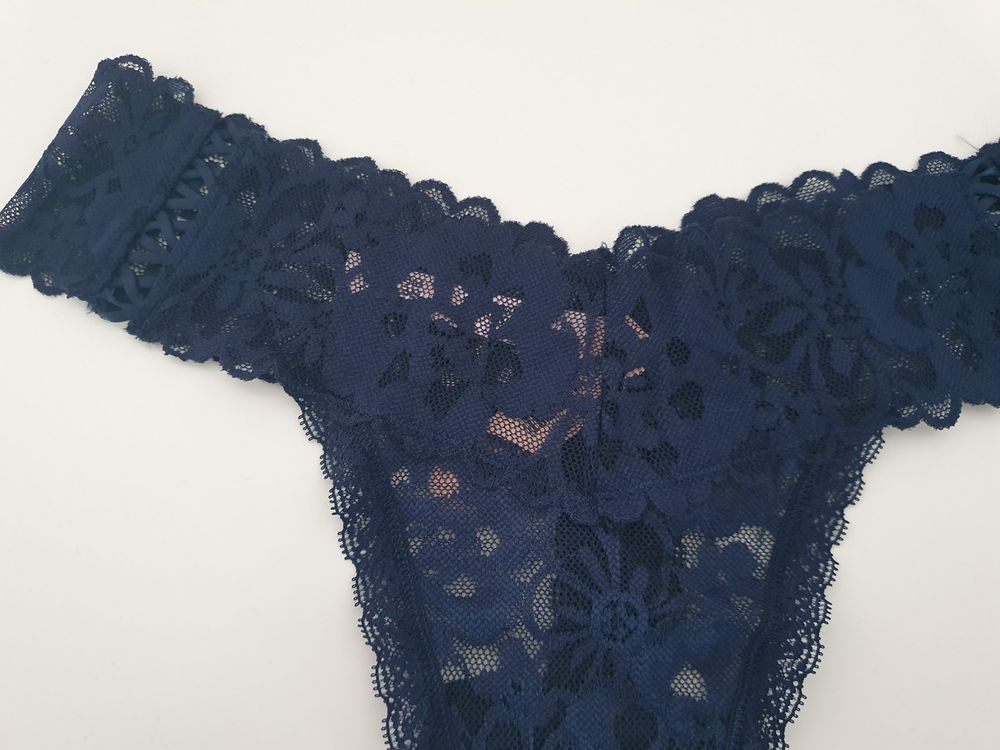 Victoria's Secret String in M Navy Blau mit Riemchendesign | Kaufen auf ...