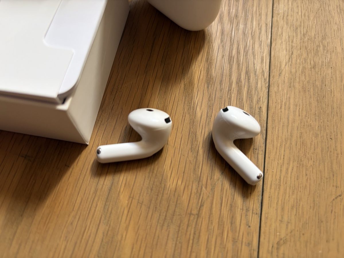 Apple Kopfhörer: AirPods 4 ANC – Gebraucht aus Morges von Marlporto 2