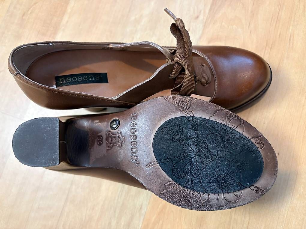 Neosens Scarpe da donna: Braune Neosens-Pumps Gr. 36 – Nuovo (secondo la descrizione) da Willisau venduto da ani_gtk8 2