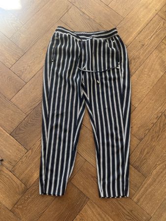 Pantalon rayé noir et blanc taille élastique, taille S