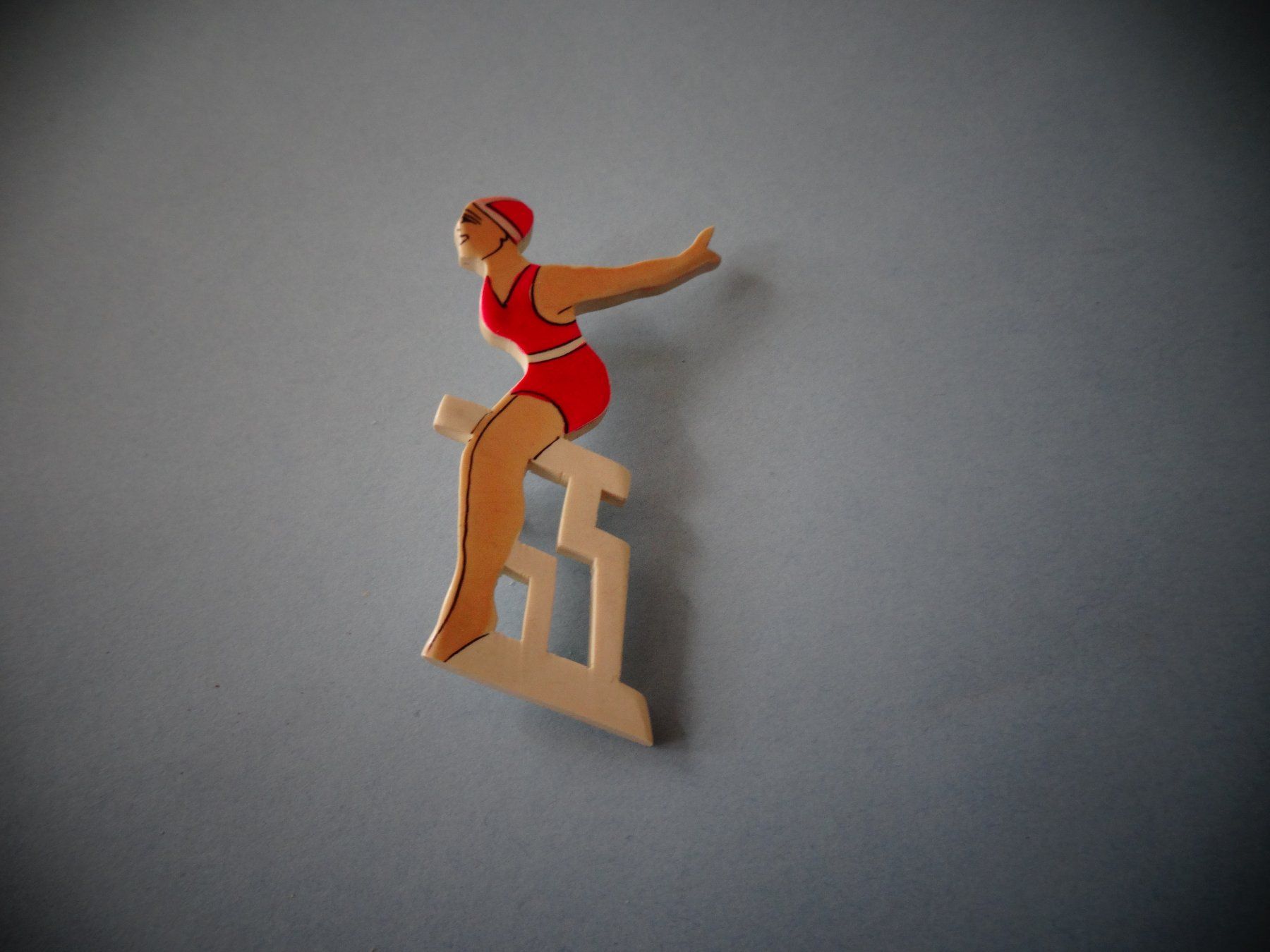 Broches & Aiguilles: Alter Anstecker aus den Schwimmerin – D'occasion à Neerach par jenny062
