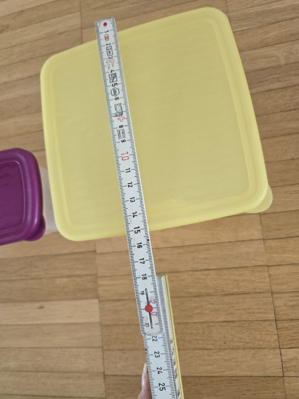 Tupperware Contenitori & Simili: Tupperware  Prima Klima und Käsemax – Usato da Laufenburg venduto da may_r2st 2