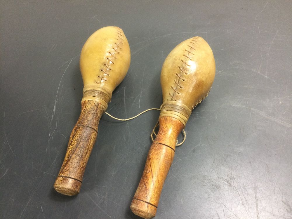 2x Original Maracas - Rasseln - Leder Holz (Gebraucht) in Wangen SZ für ...